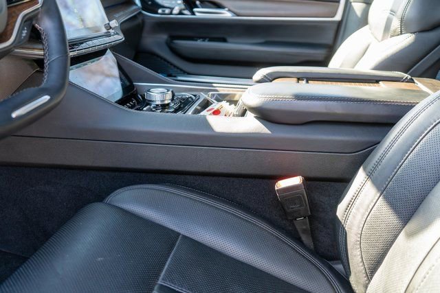 Used 2023 Jeep Grand Wagoneer 4WD w/ Flexible Seating Group image 33