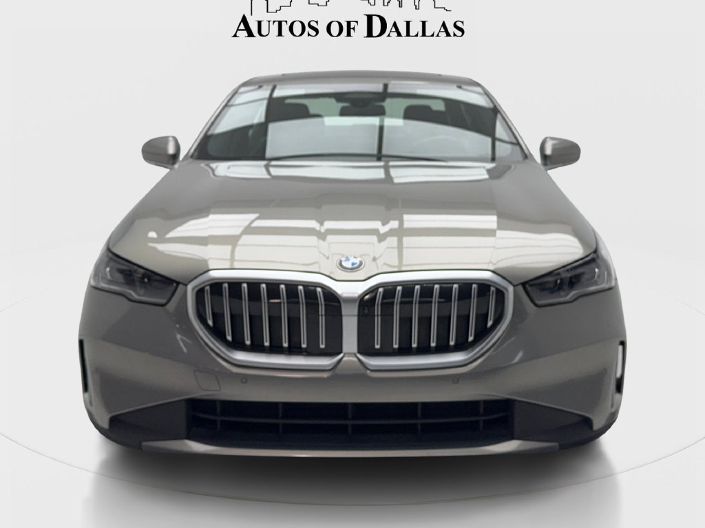 Used 2024 BMW 530i w/ Premium Package RWD image 4