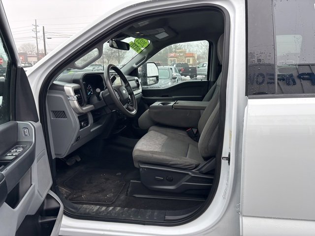 Used 2023 Ford F350 XLT image 22