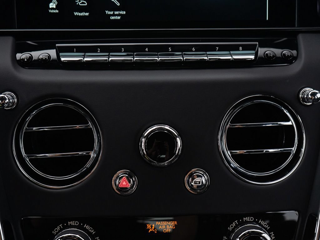 Used 2026 Rolls-Royce Cullinan AWD/4WD image 42