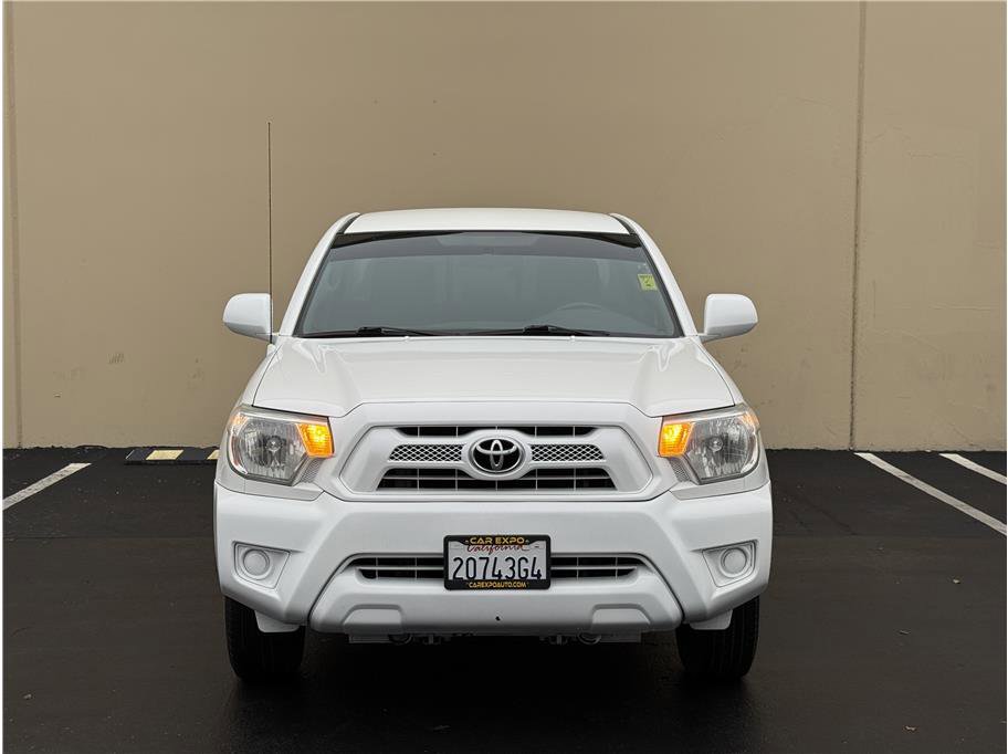 Used 2014 Toyota Tacoma 2WD Regular Cab image 3
