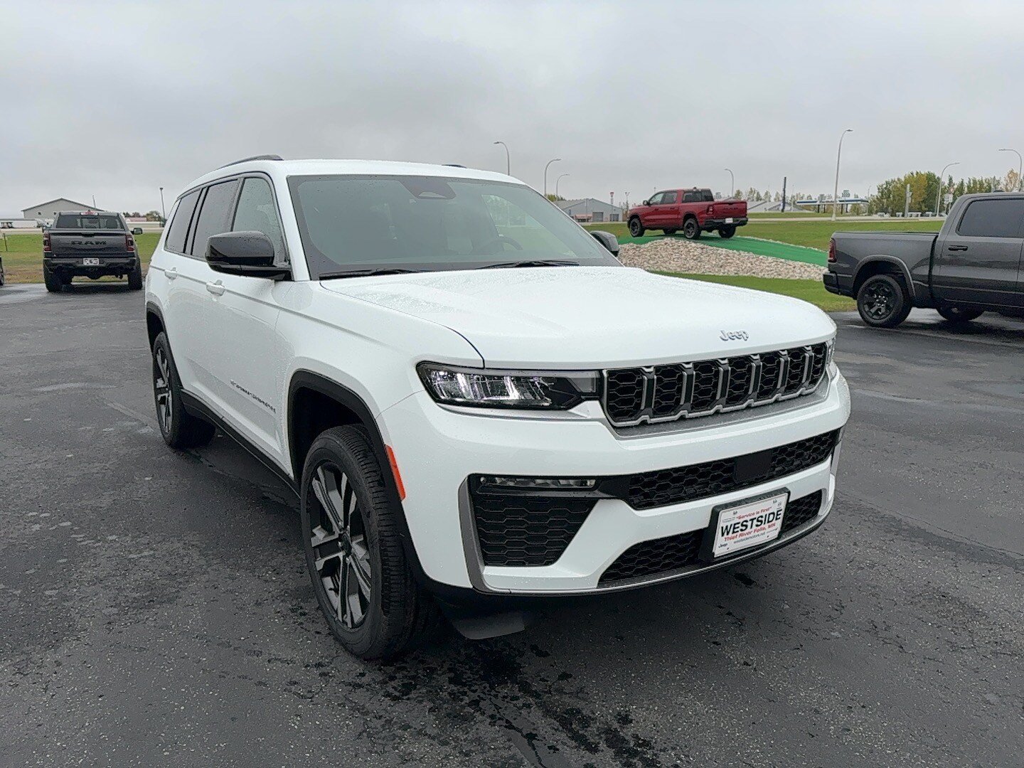 New 2027 Jeep Grand Cherokee L Limited AWD/4WD image 3