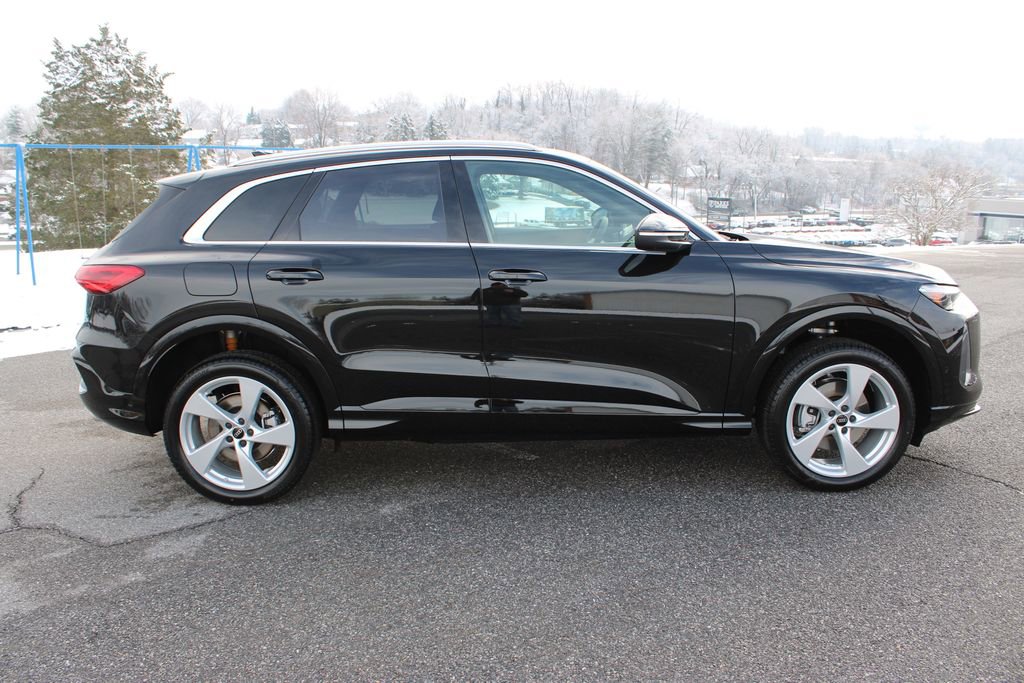 New 2025 Audi Q5 Premium Plus image 9