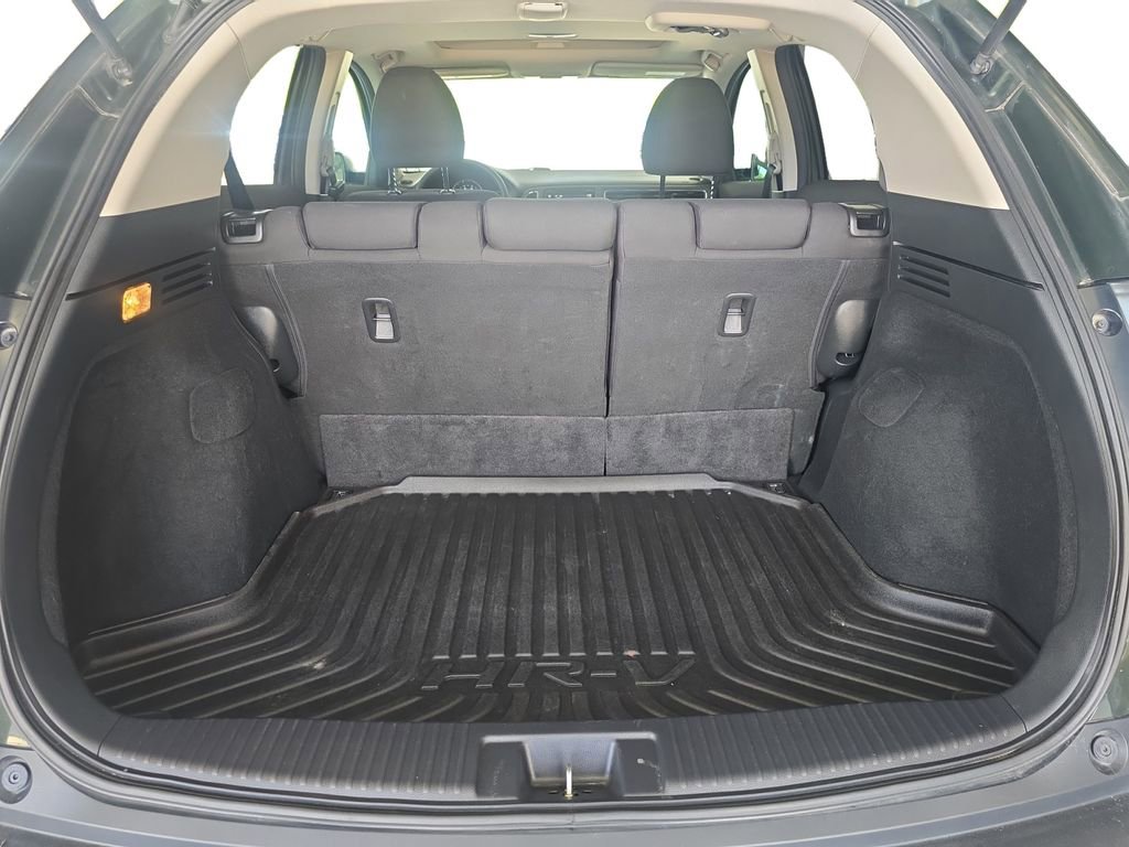 Used 2017 Honda HR-V EX image 19