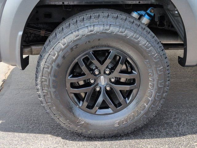 Used 2018 Ford F150 Raptor w/ Equipment Group 801A Mid AWD/4WD image 7