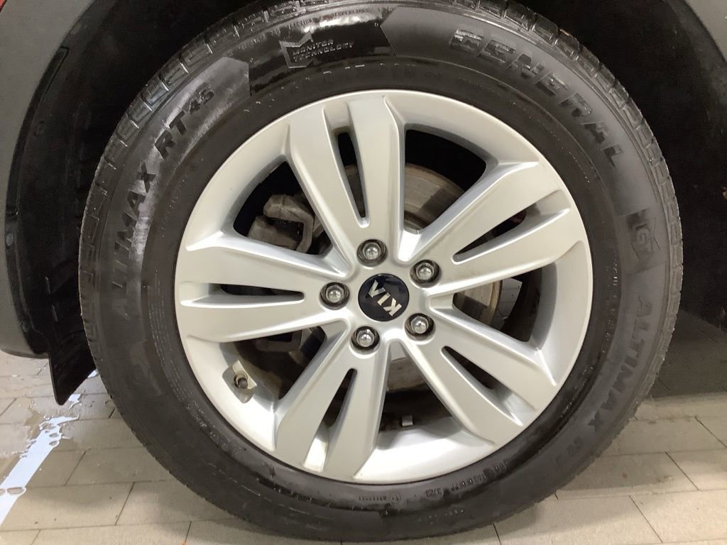 Certified 2019 Kia Sportage LX w/ LX Popular Package image 20
