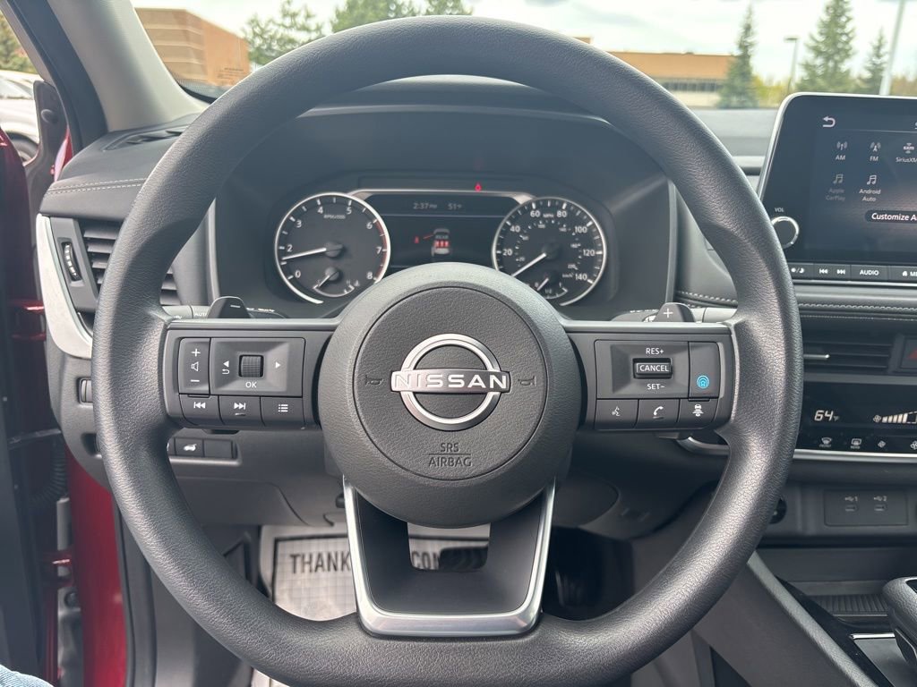 Used 2024 Nissan Rogue SV AWD/4WD image 27