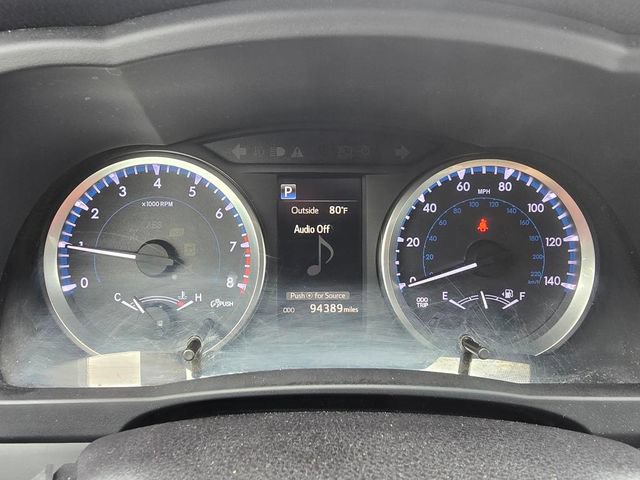 Used 2017 Toyota Highlander Plus AWD/4WD image 33