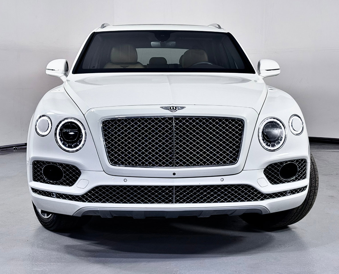 Used 2018 Bentley Bentayga image 7