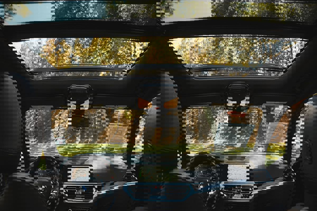 Used 2019 BMW 330i Sedan w/ Convenience Package image 27