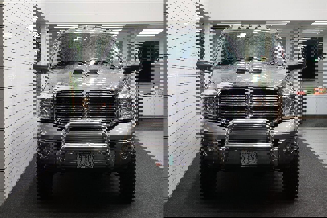 Used 2007 Dodge Ram 3500 Truck Laramie image 8