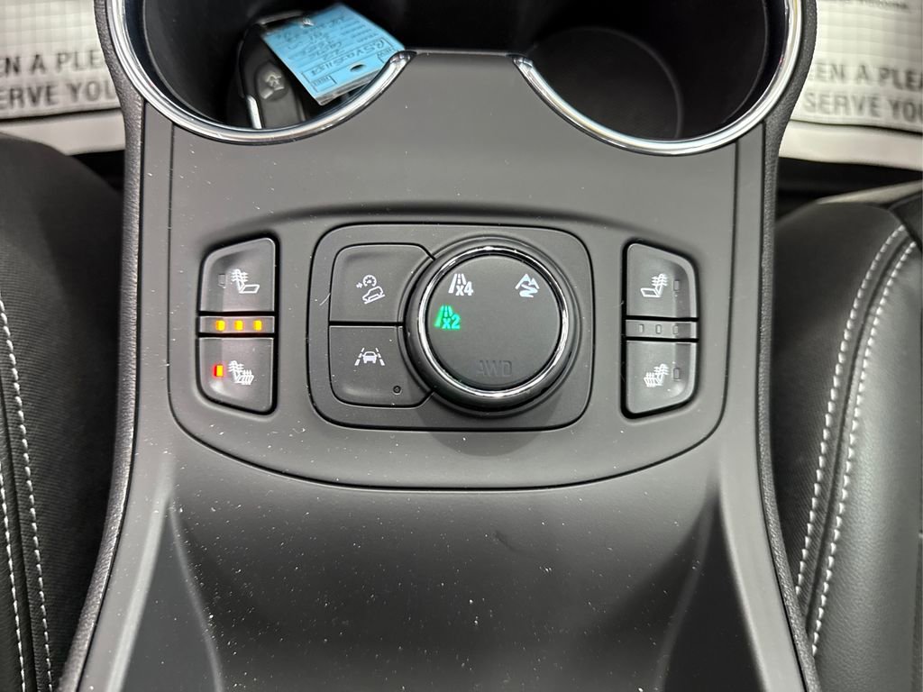 Used 2022 GMC Terrain SLT image 35