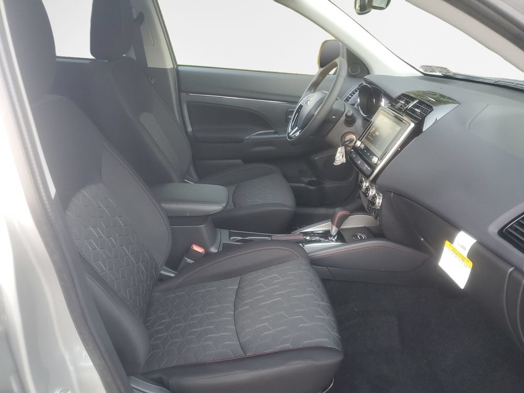 New 2026 Mitsubishi Outlander Sport LE AWD/4WD image 26