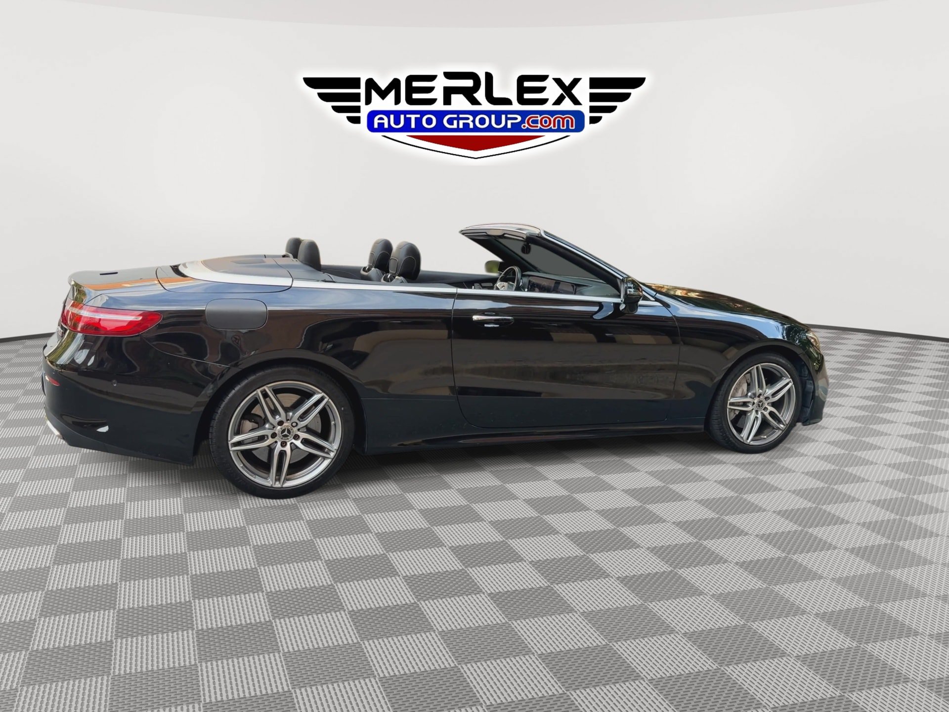 Used 2018 Mercedes-Benz E 400 Cabriolet w/ Premium 2 Package image 9