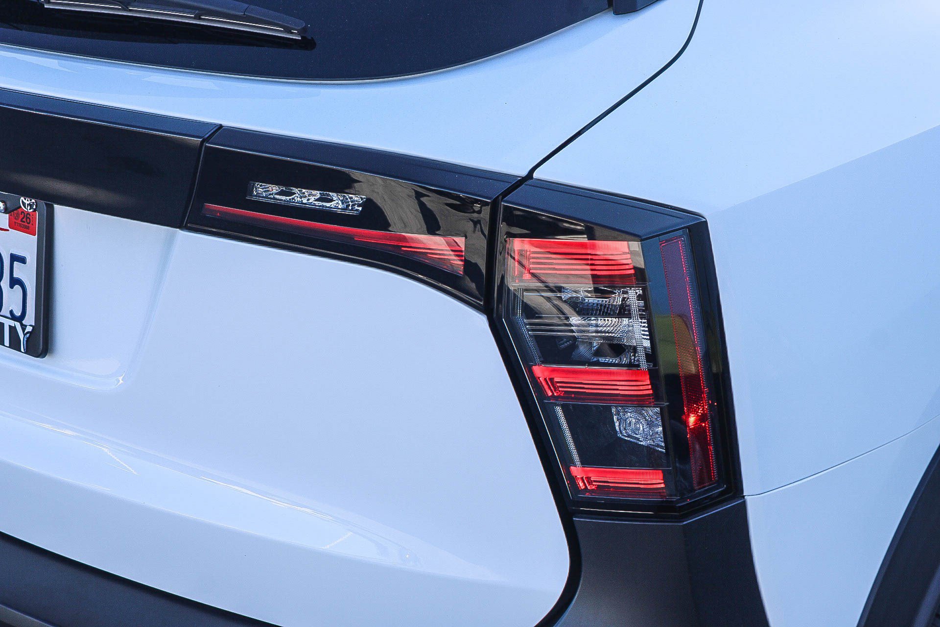 Used 2025 Nissan Kicks SV w/ Charging Package FWD image 10