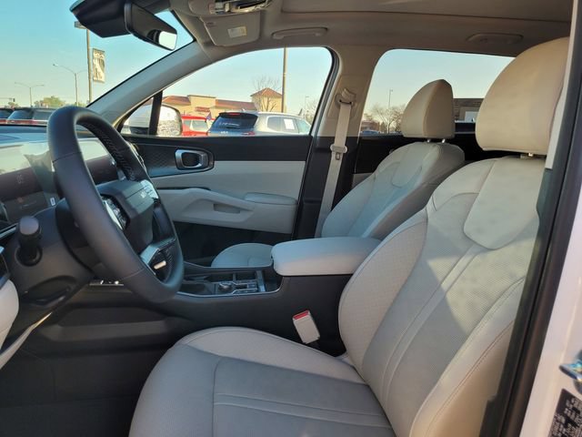New 2026 Kia Sorento S w/ S Panoramic Sunroof Package FWD image 9
