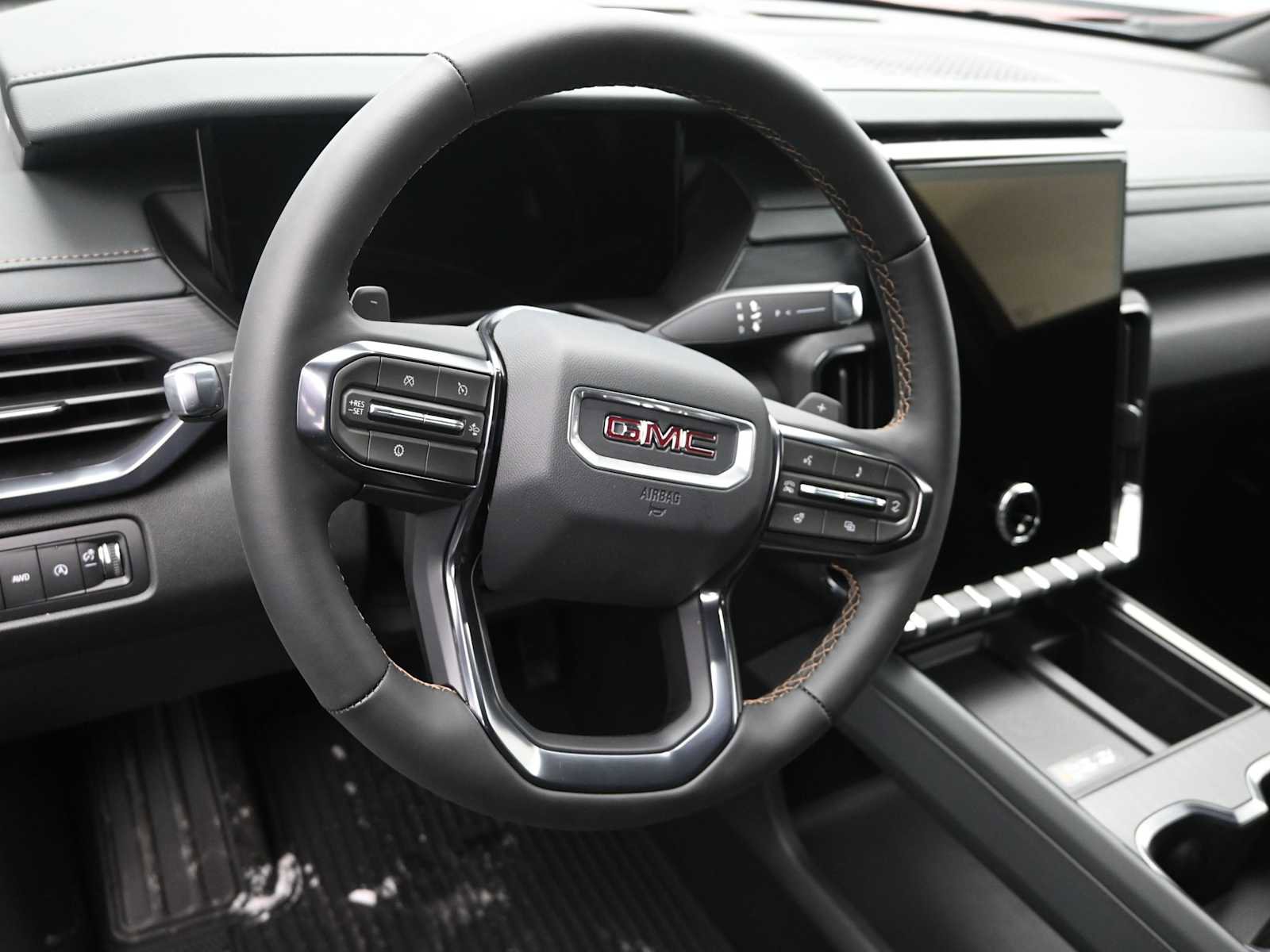 New 2026 GMC Acadia AT4 w/ Luxury Package image 13