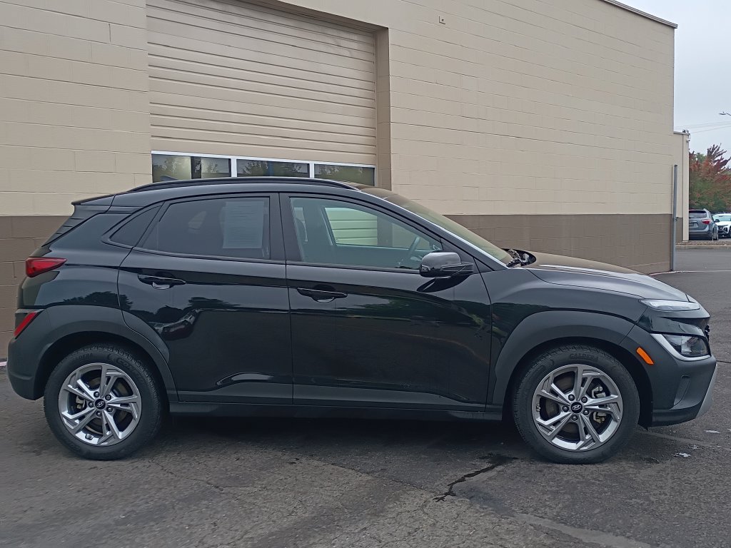 Used 2023 Hyundai Kona SEL w/ Convenience Package AWD/4WD image 3