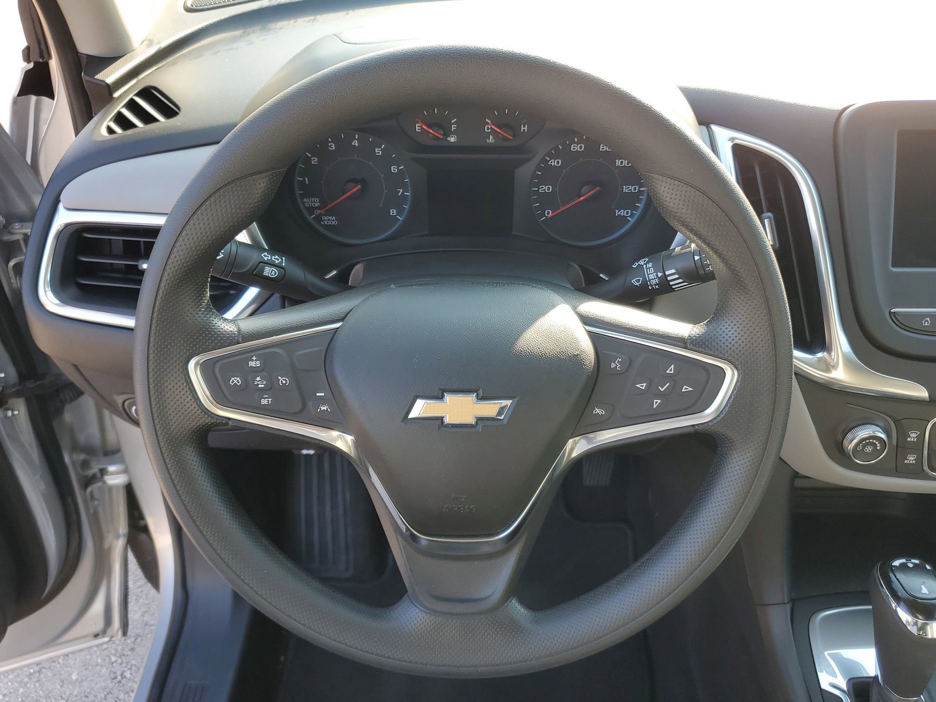 Used 2021 Chevrolet Equinox LS image 21