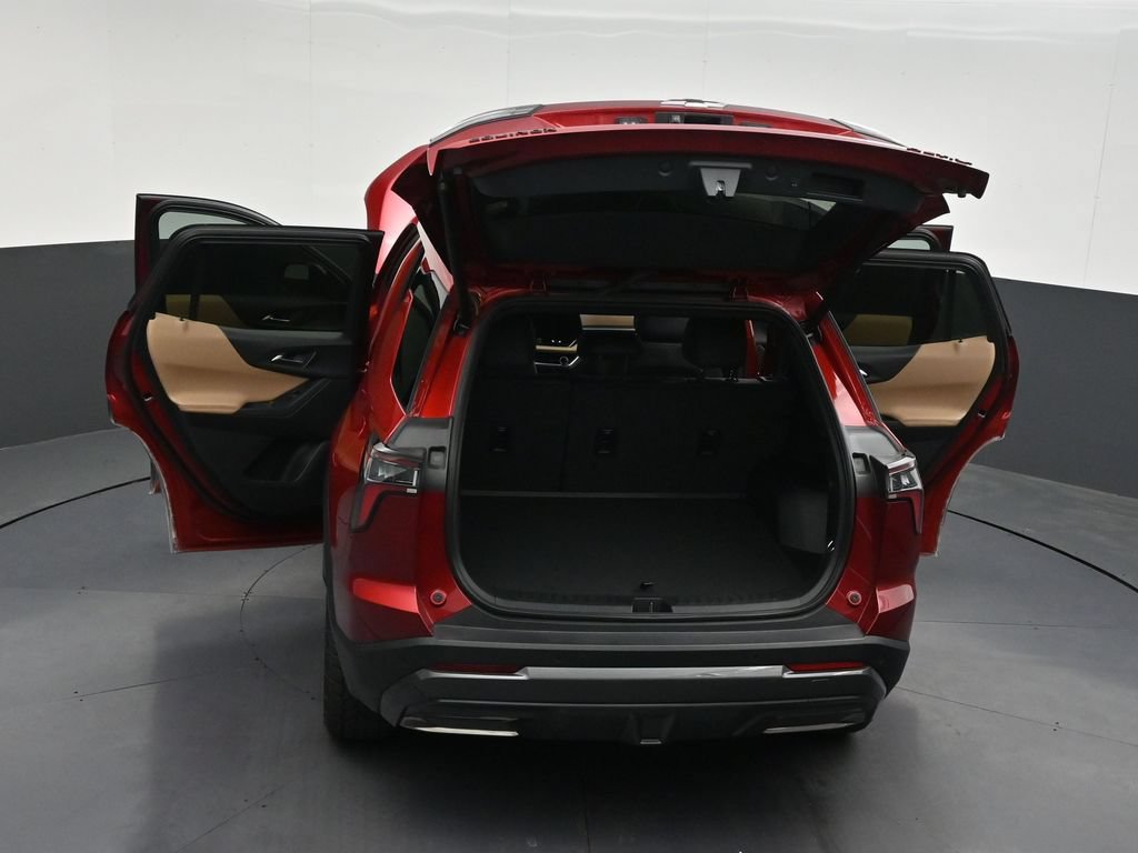 Used 2026 Chevrolet Equinox ACTIV FWD image 36
