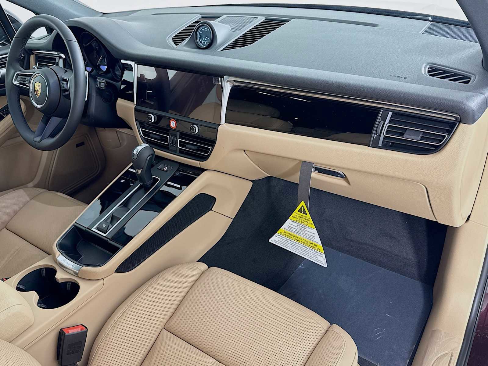 New 2026 Porsche Macan image 31