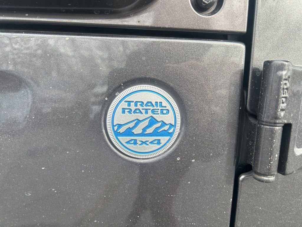 Used 2021 Jeep Wrangler Unlimited Sahara image 17