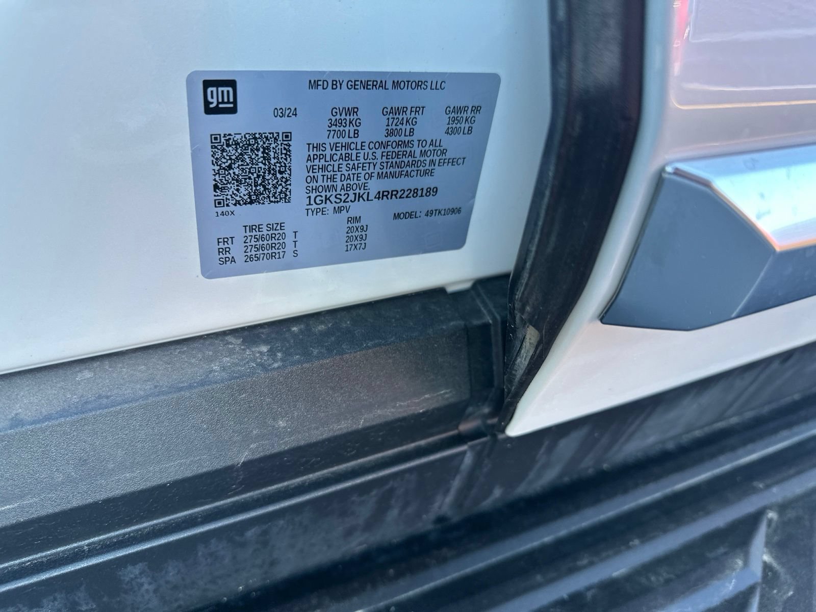 Used 2024 GMC Yukon XL Denali AWD/4WD image 23