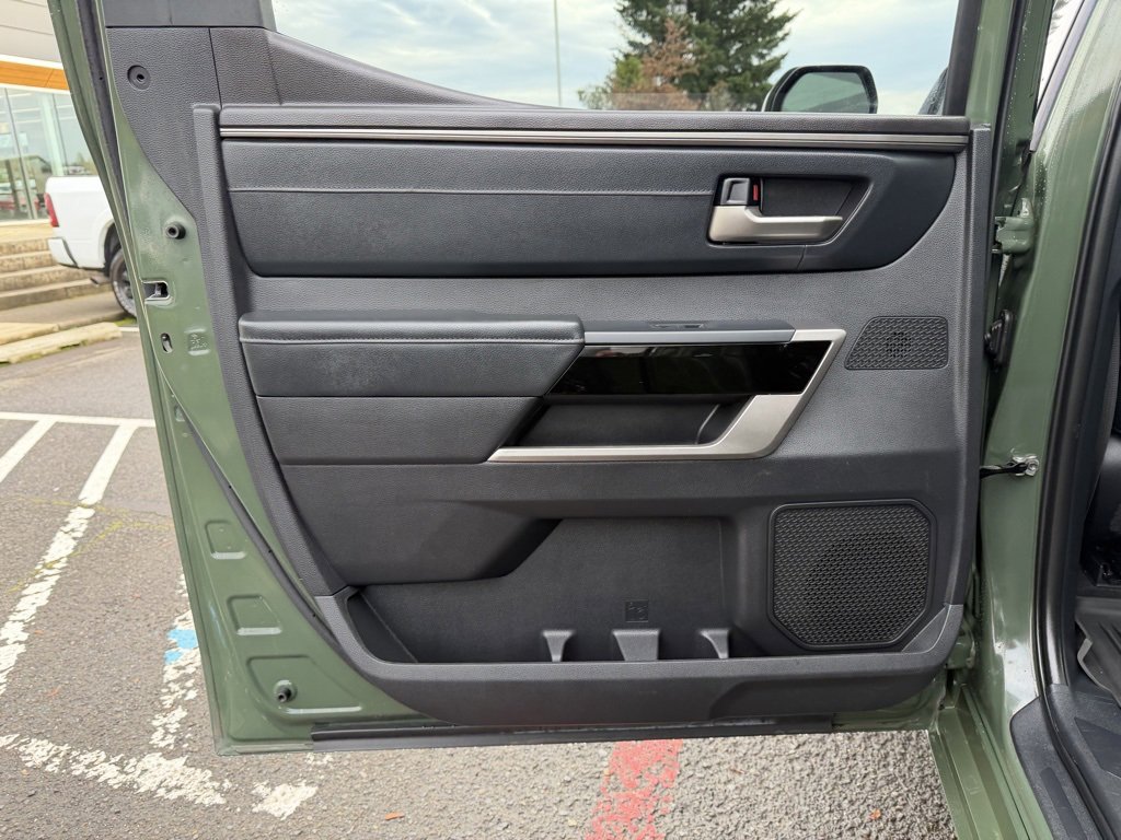 Used 2022 Toyota Tundra Limited image 28