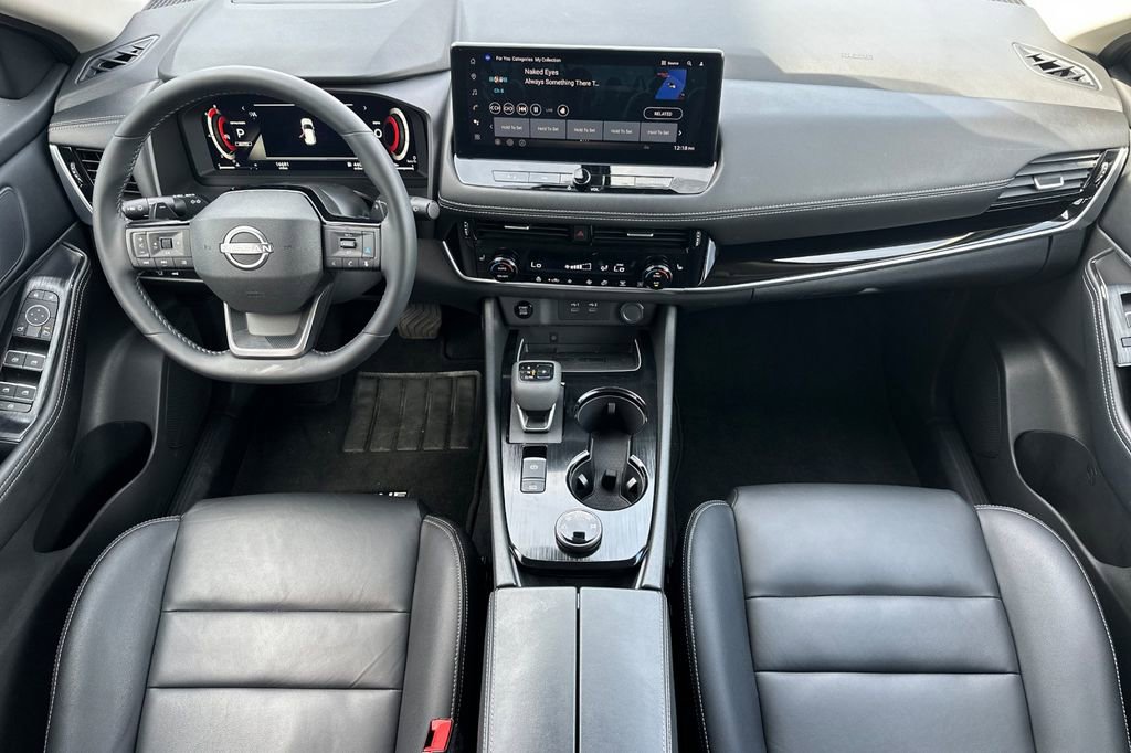 Used 2026 Nissan Rogue SL AWD/4WD image 13