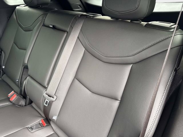 New 2025 Cadillac XT5 Luxury image 12