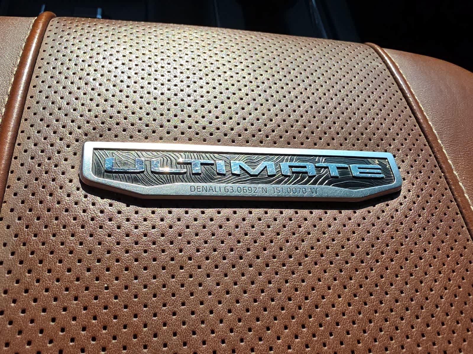 Used 2024 GMC Sierra 3500 Denali Ultimate AWD/4WD image 25