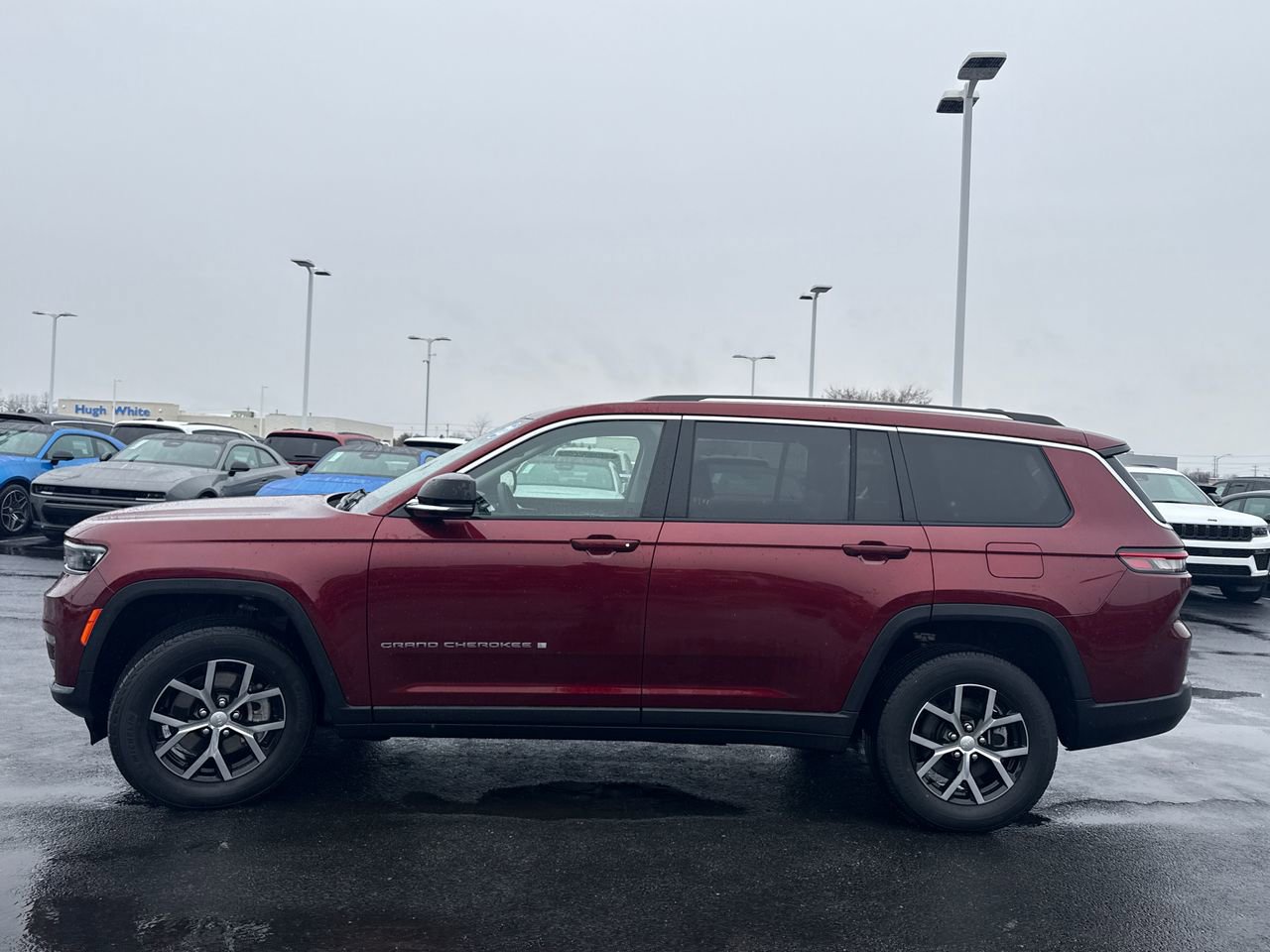 Used 2023 Jeep Grand Cherokee L Limited image 6