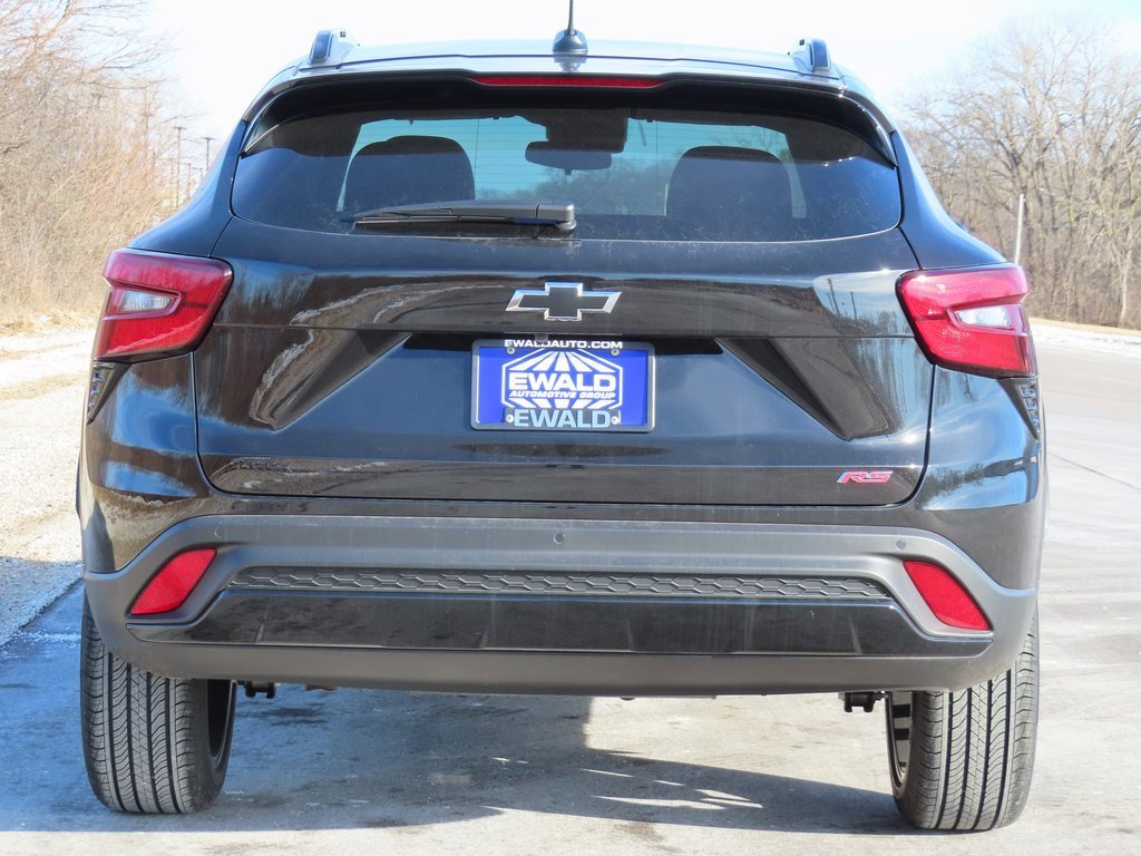 New 2026 Chevrolet Trax RS w/ Driver Confidence Package image 18