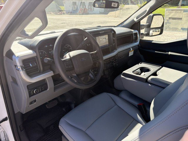 New 2027 Ford F450 XL w/ XL Chrome Package AWD/4WD image 12