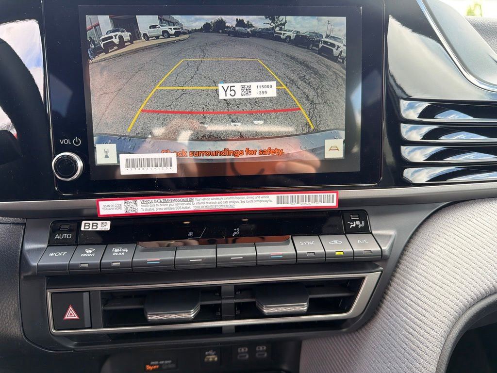 New 2026 Toyota Camry SE AWD/4WD image 9