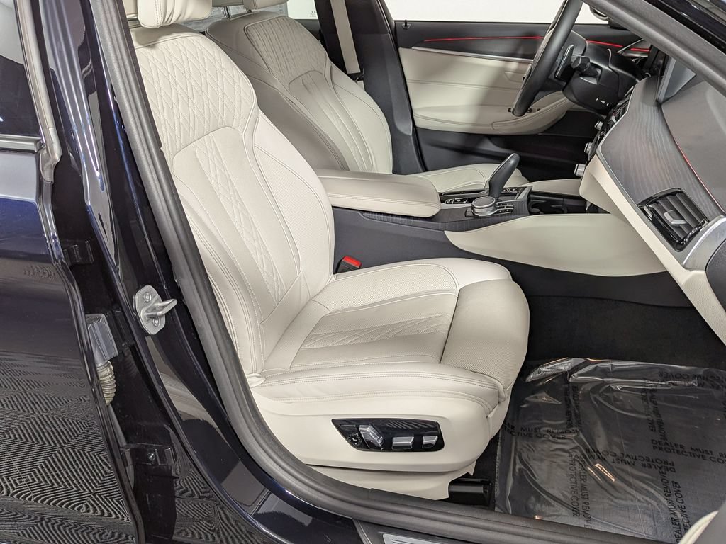 Certified 2023 BMW 540i xDrive w/ M Sport Package AWD/4WD image 35
