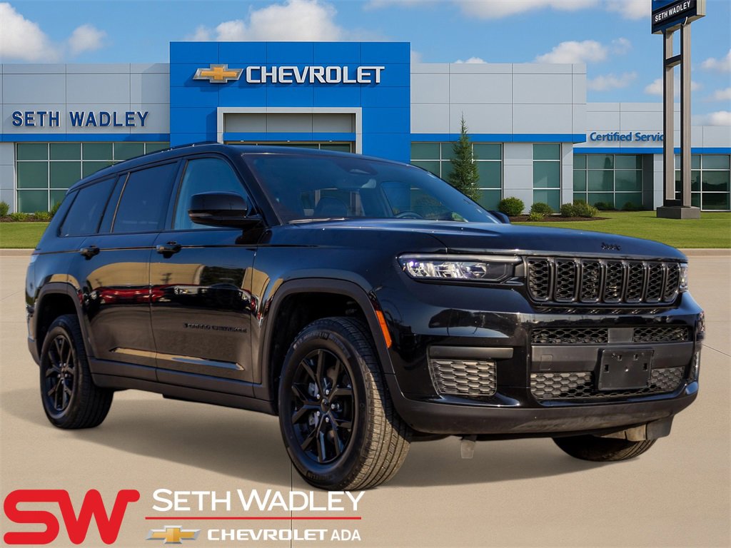 Used 2024 Jeep Grand Cherokee L Laredo image 1