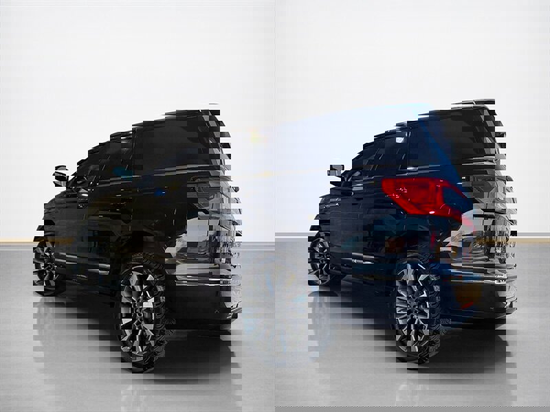 Used 2021 Lincoln Navigator Reserve w/ Luxury Package image 6