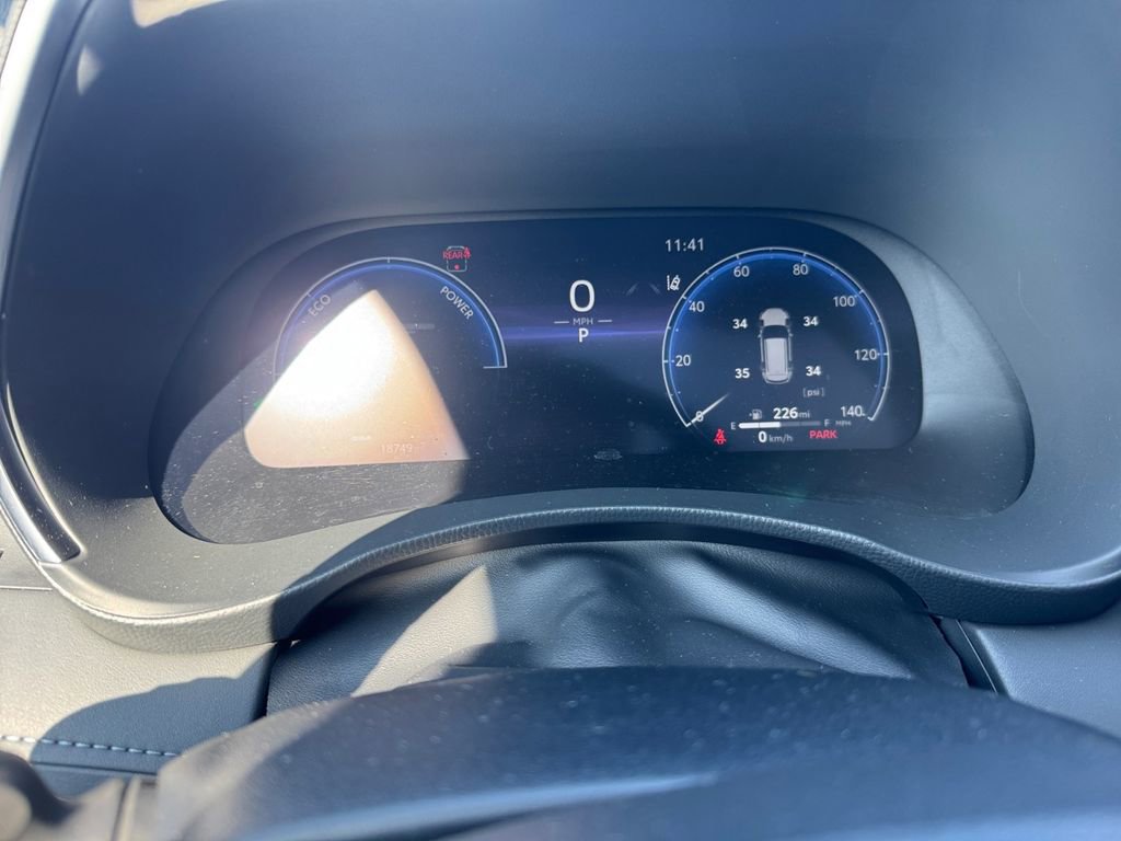 Used 2023 Toyota Highlander Platinum image 21