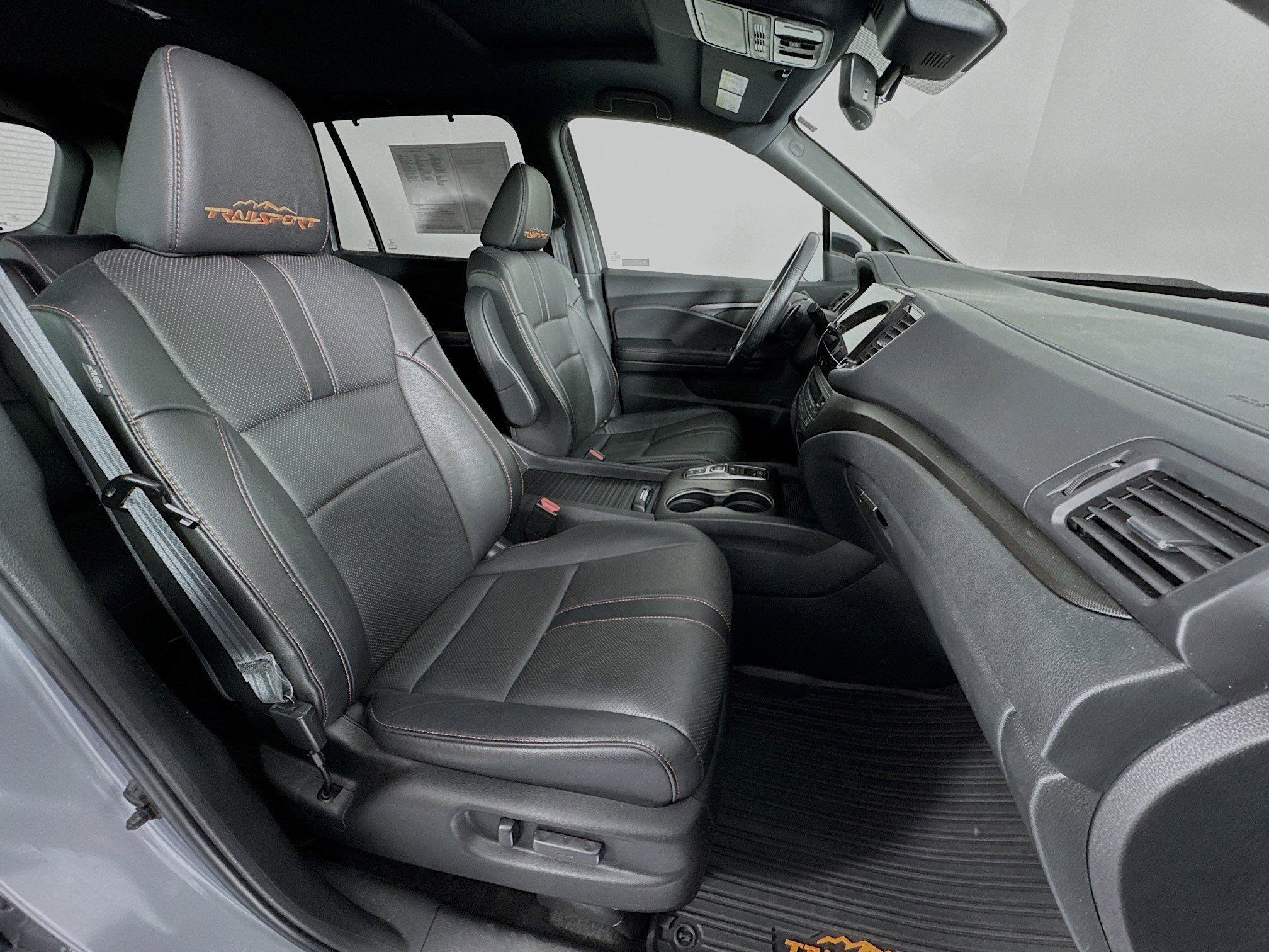Certified 2023 Honda Passport TrailSport image 29