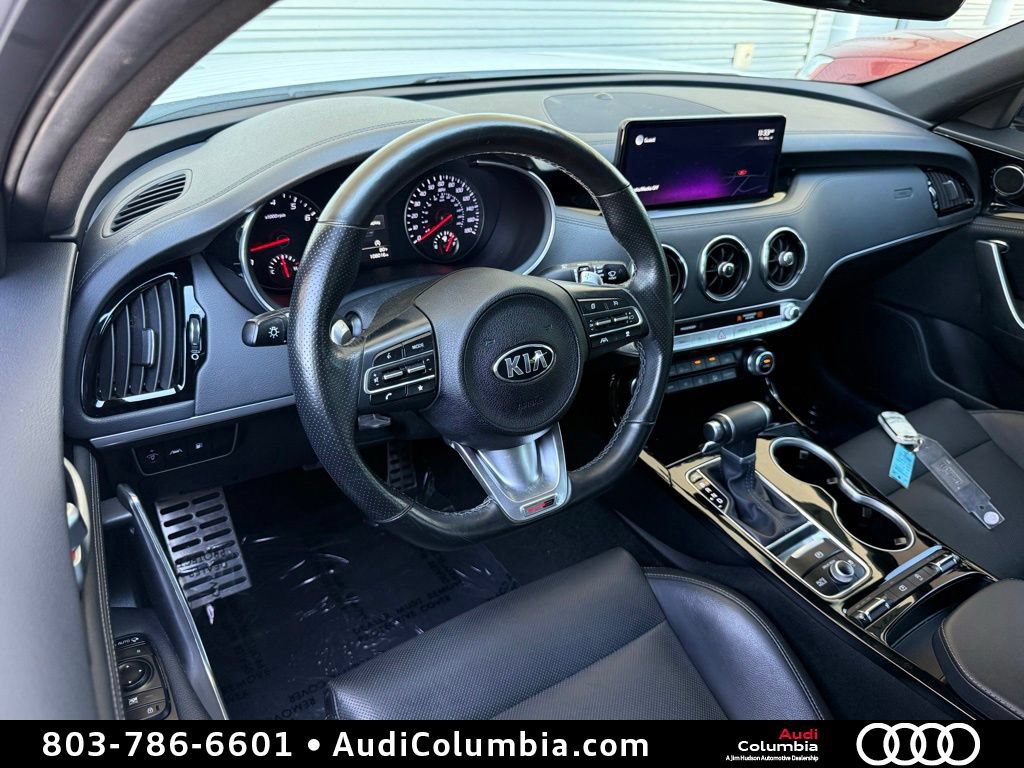 Used 2022 Kia Stinger GT-Line RWD image 2