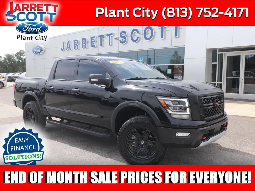 Used 2024 Nissan Titan PRO-4X w/ Pro-4x Convenience Package AWD/4WD image 1