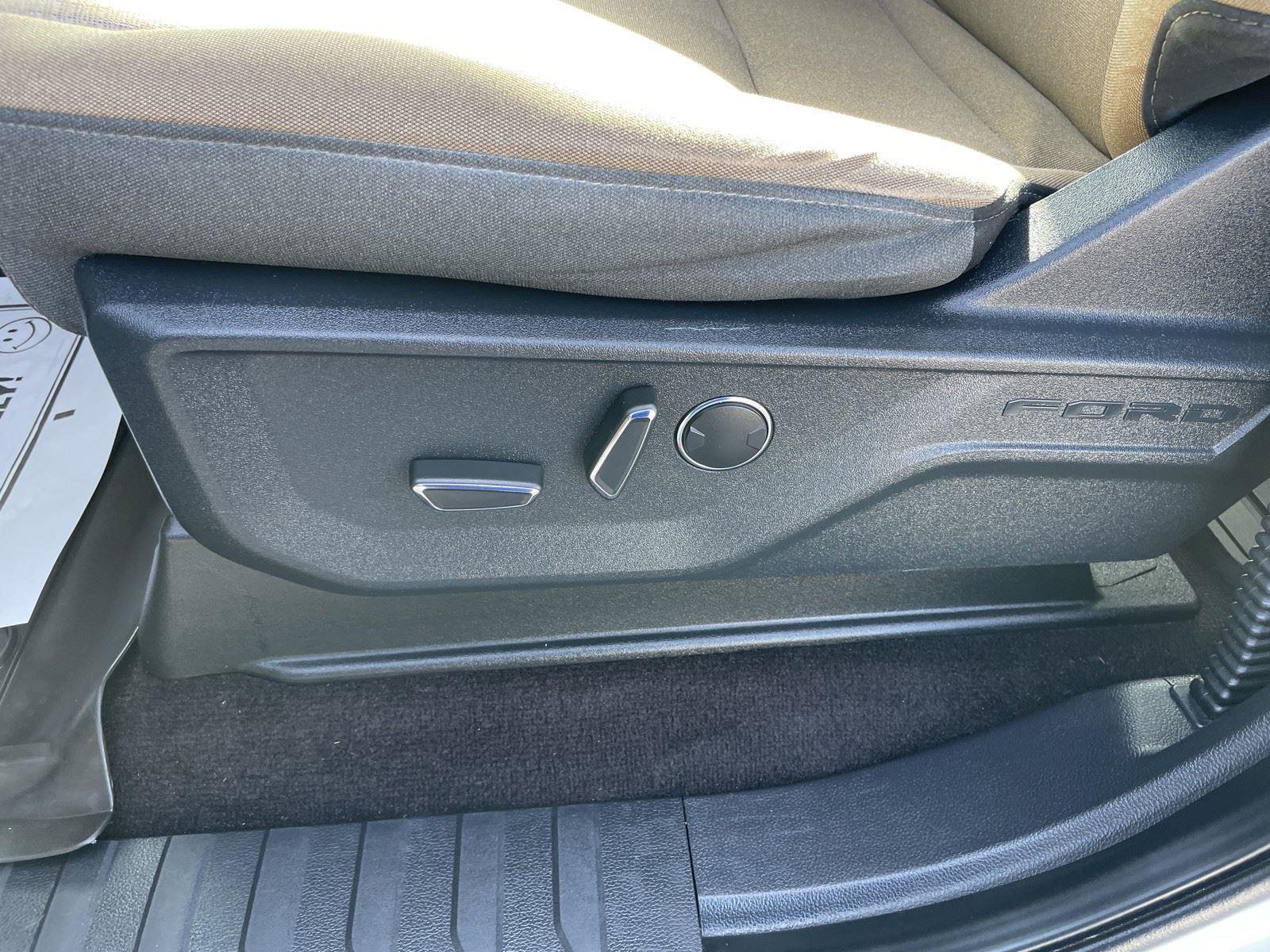 Used 2021 Ford F150 XLT w/ Equipment Group 302A High image 11