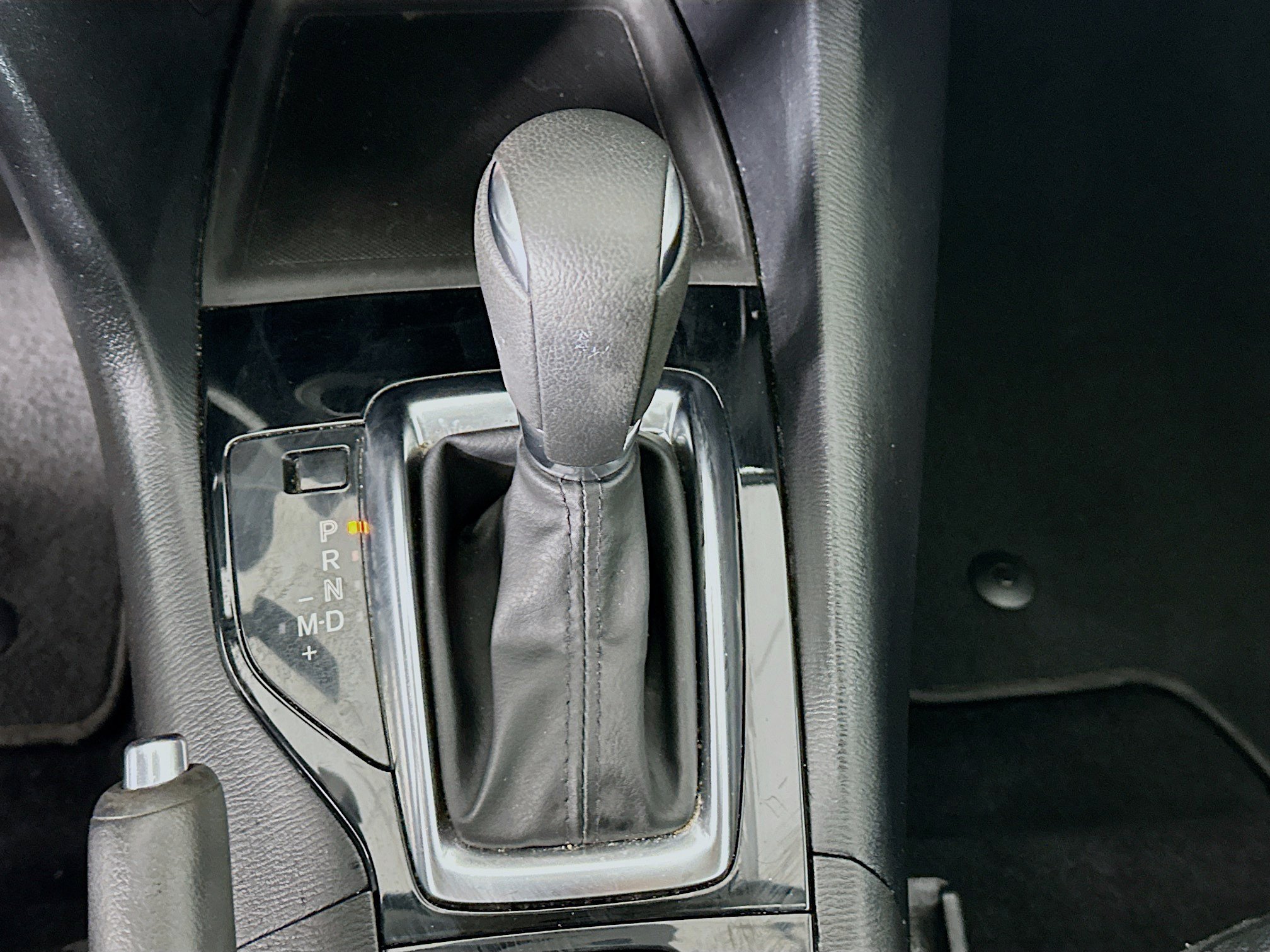 Used 2015 MAZDA MAZDA3 i Sport FWD image 22