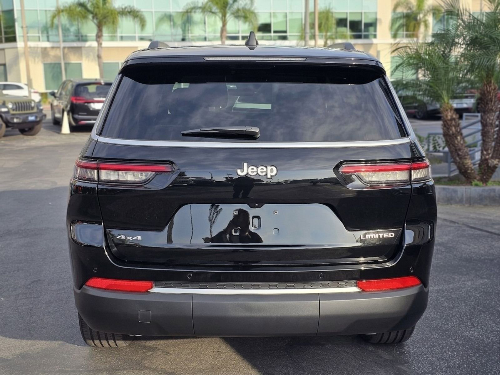New 2026 Jeep Grand Cherokee L Limited AWD/4WD image 6