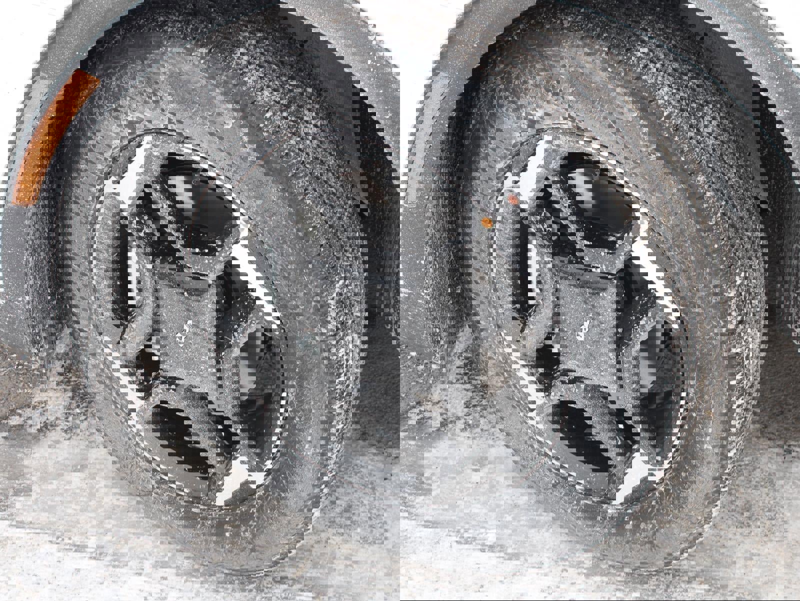 New 2026 Kia Sportage EX image 8