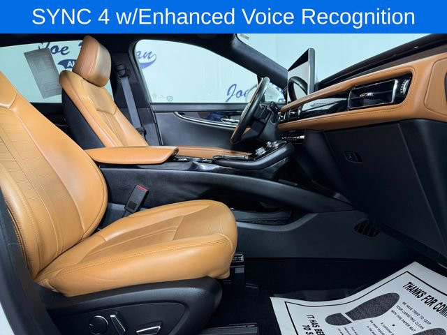 Used 2022 Lincoln Nautilus Black Label w/ Class II Trailer Tow Package image 18