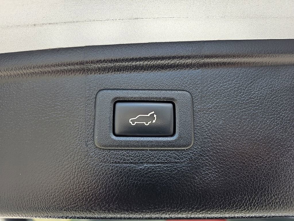 Used 2019 Subaru Outback 2.5i Limited AWD/4WD image 13