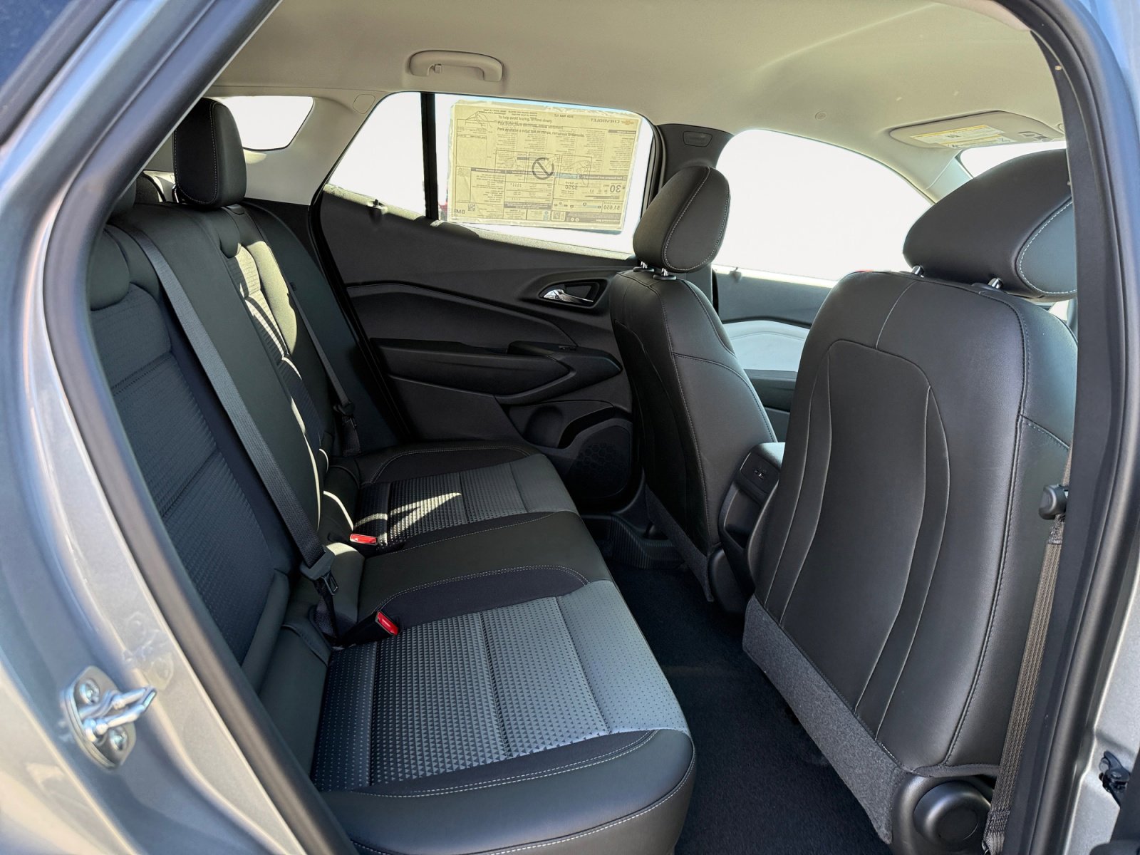 New 2026 Chevrolet Trax LT w/ Driver Confidence Package image 18