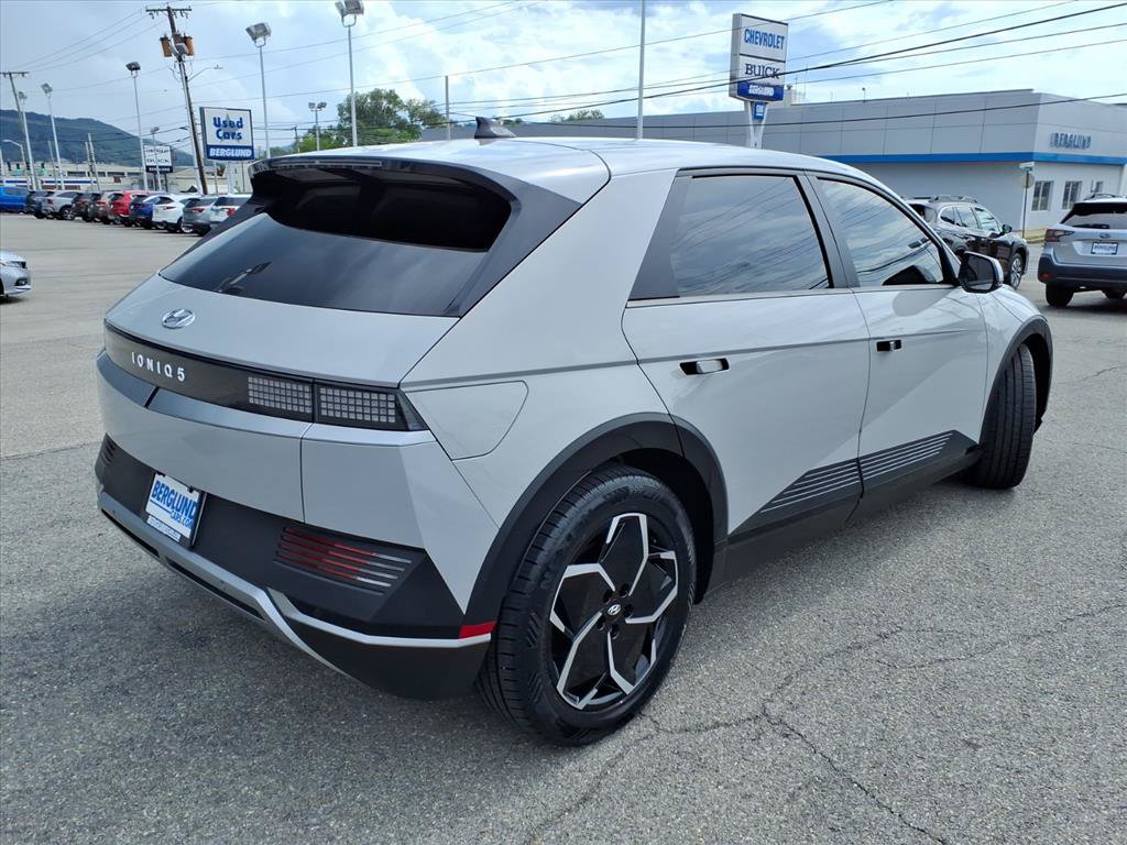 Used 2023 Hyundai Ioniq 5 SEL RWD image 4